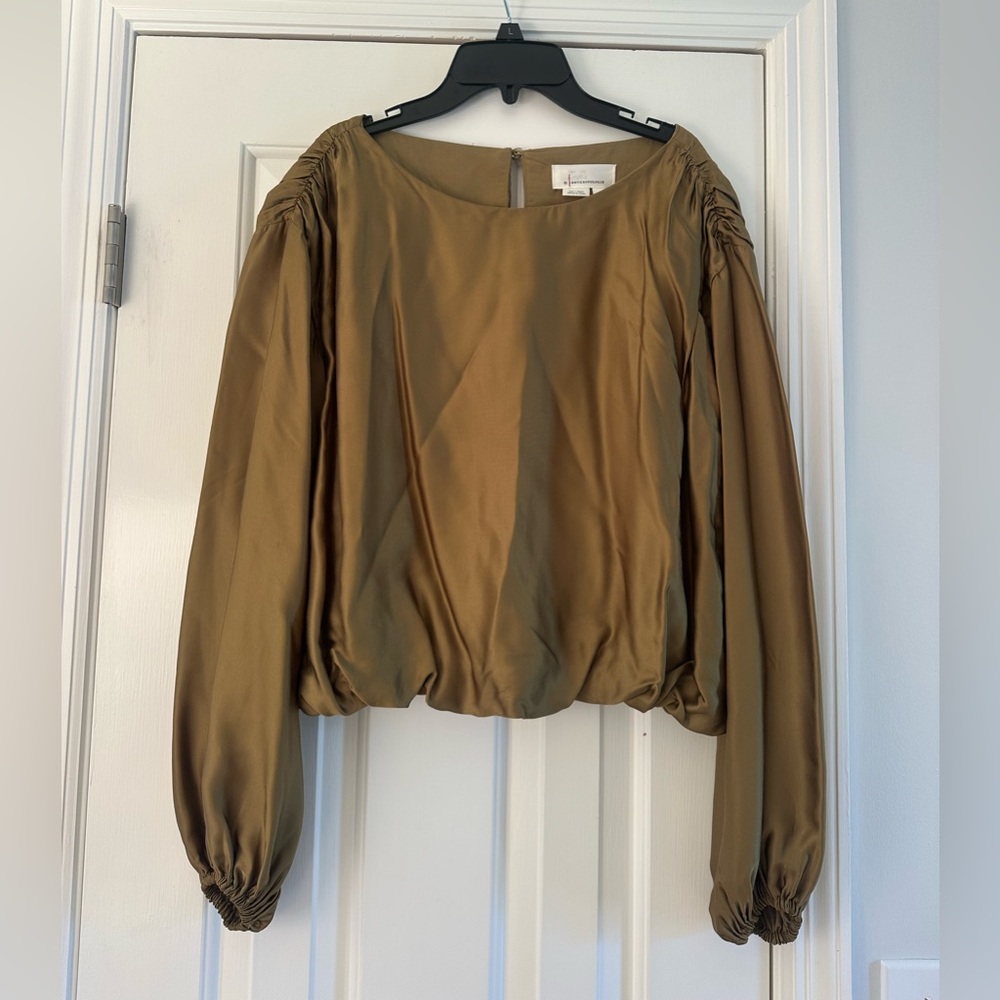 Anthropologie Silky Top!